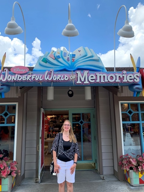 Downtown Disney Shopping at Wonderful World of Memories. Editorial